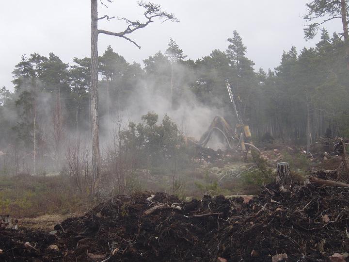 solbergsvagen eld i berget.JPG - borrning på solbergsvägen, nästan eld i berget